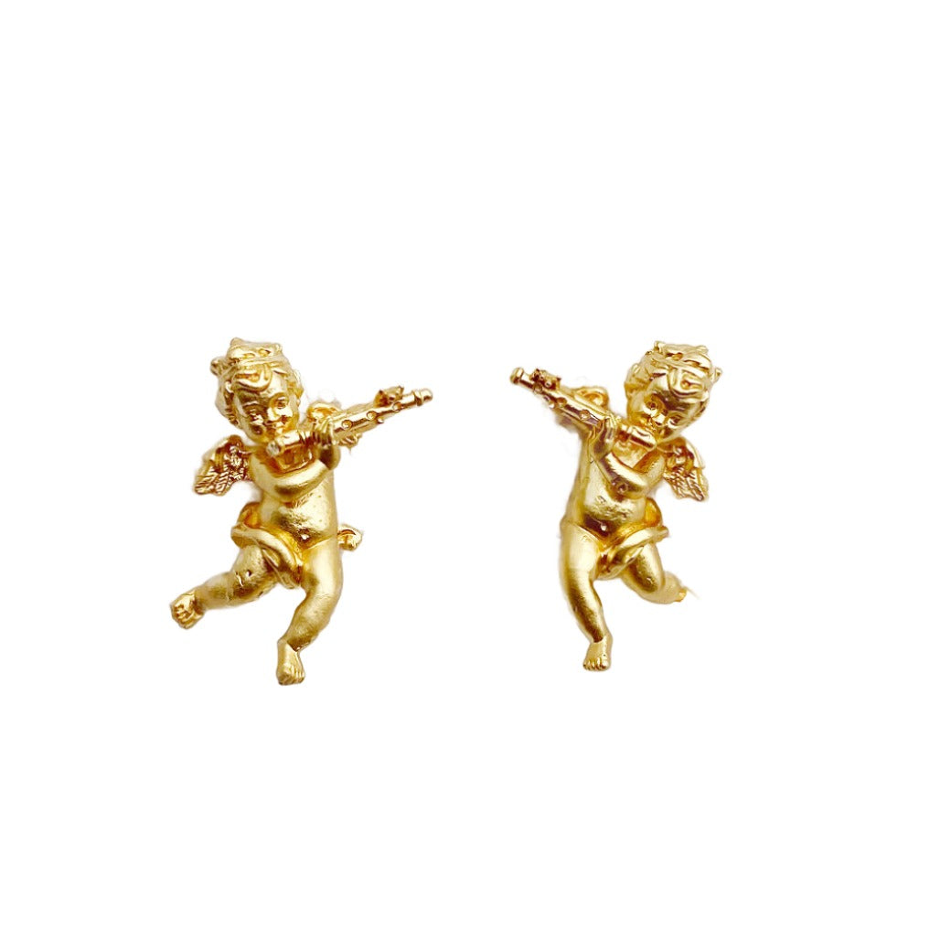 CUPID WITH BAROQUE PEARLS EARRINGS