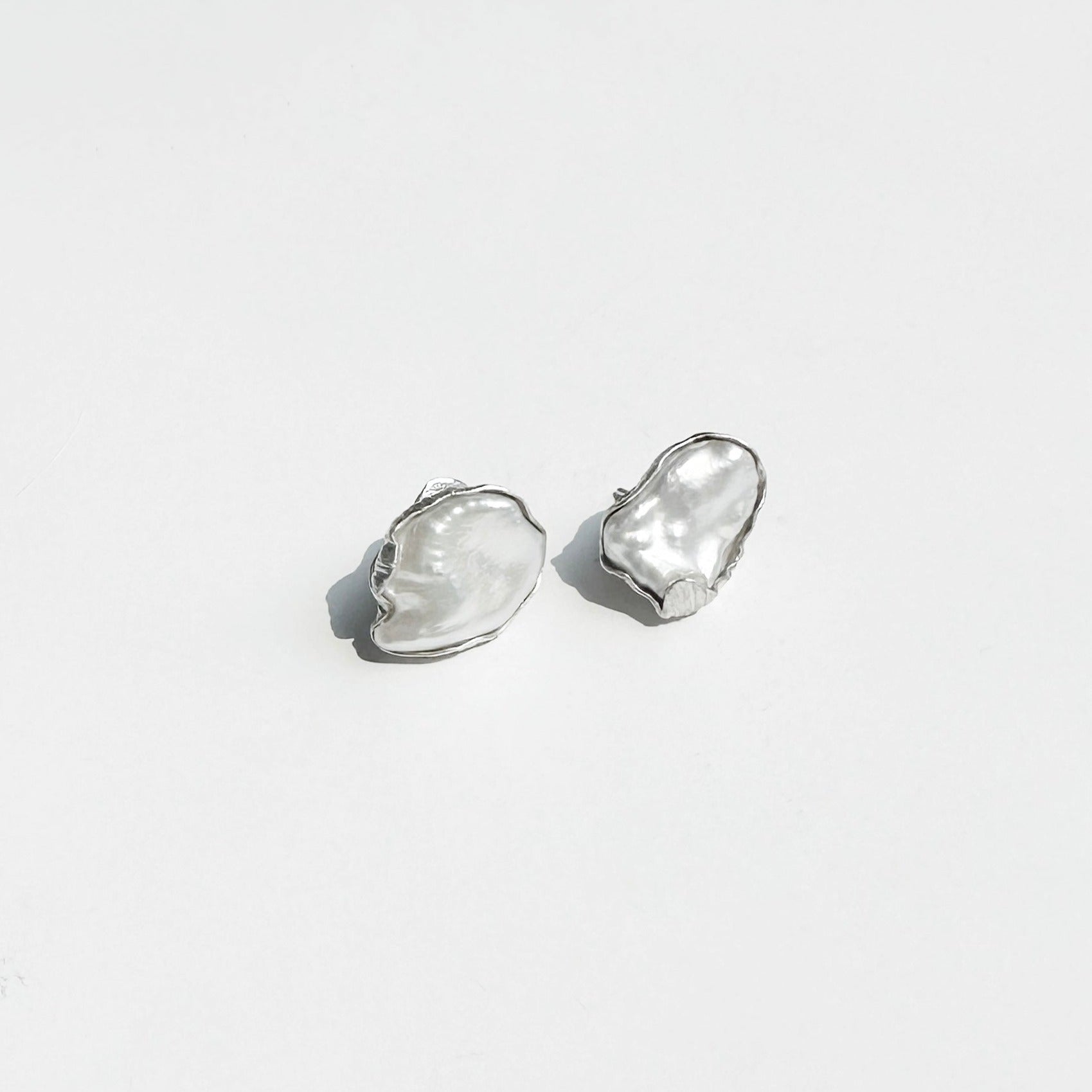 curve cave collection 2024 -sillver earring